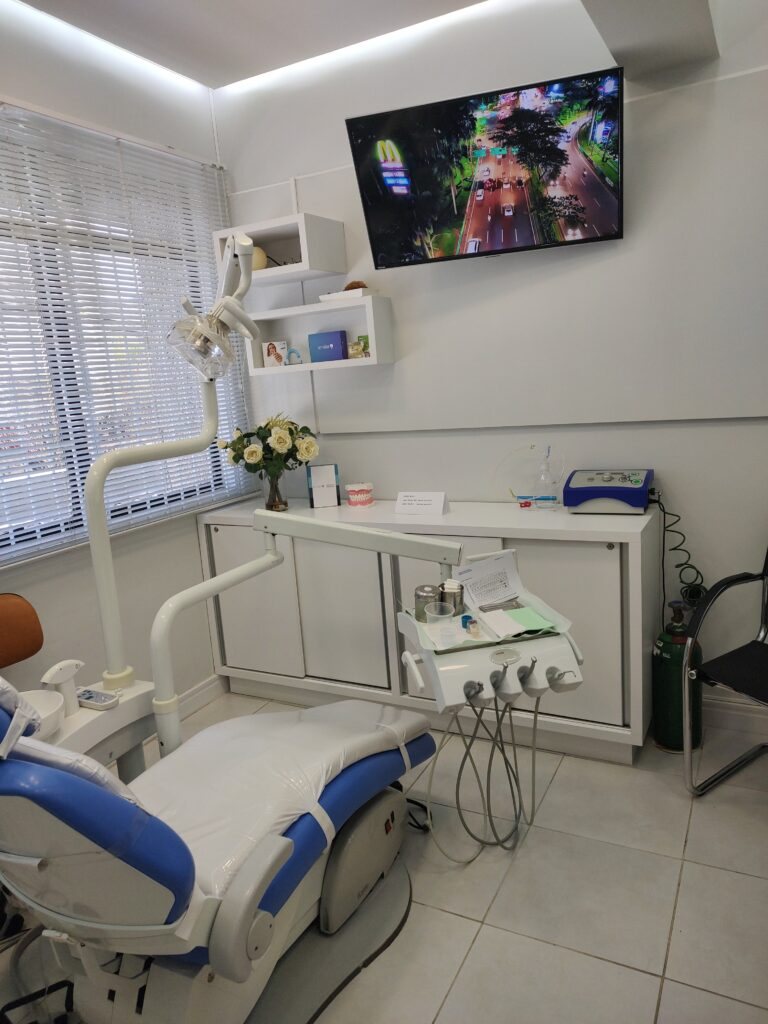 Equipe da Clínica Gisela Giongo em atendimento